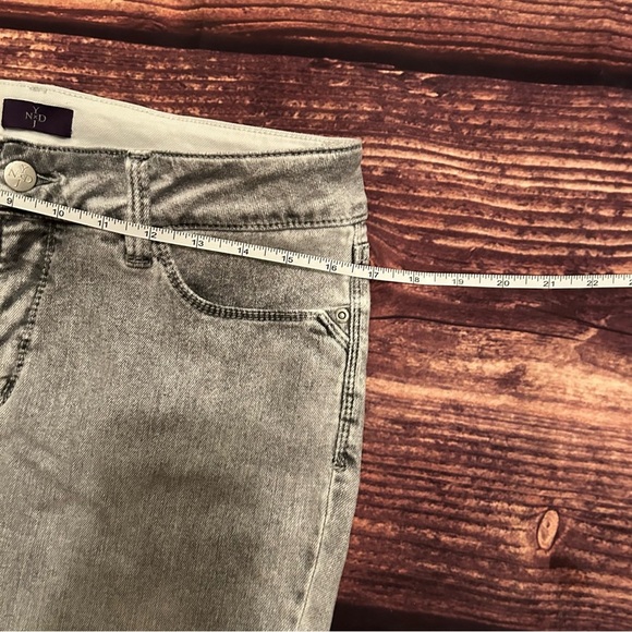 Women’s NYDJ Grey Knit Ankle Jegging Size 12 - Picture 2 of 5